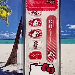 The Creme Shop Hello Kitty Velvet Sparkle Press On Nails Reusable Short Squoval